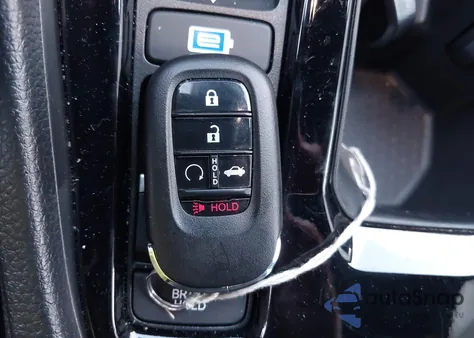 2025 Honda Accord Hybrid Sport-L z USA, uszkodzony, nr VIN 1HGCY2F78SA049760